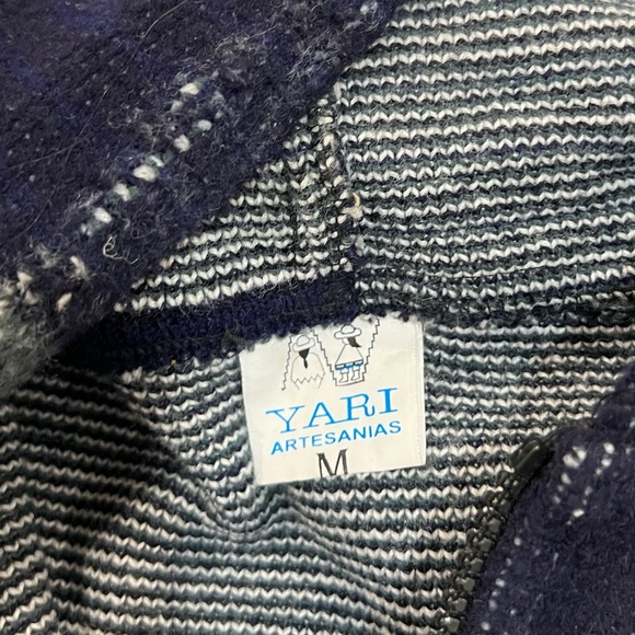 Yari Artesanias | Dream Catcher Wool Full Zip Jacket - Picture 4 of 4